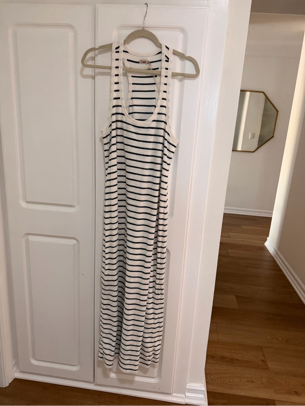 Faherty Cream & Navy Striped Sleeveless Knit Tank